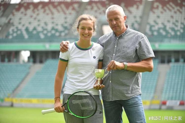 中国足球职业联赛联合会正式成立央视体育微博.