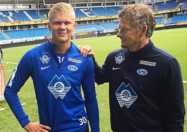 英超球员专访：凯恩谈赛季目标,